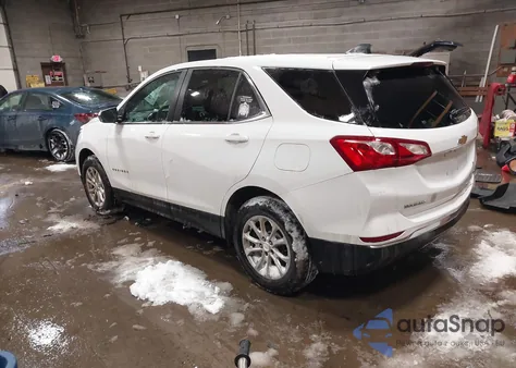 2021 Chevrolet Equinox Awd Lt z USA, uszkodzony, nr VIN 3GNAXUEV8MS175680